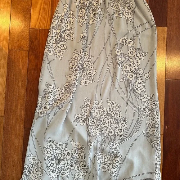 Max Studio Gray Floral Maxi Dress - Picture 6 of 6